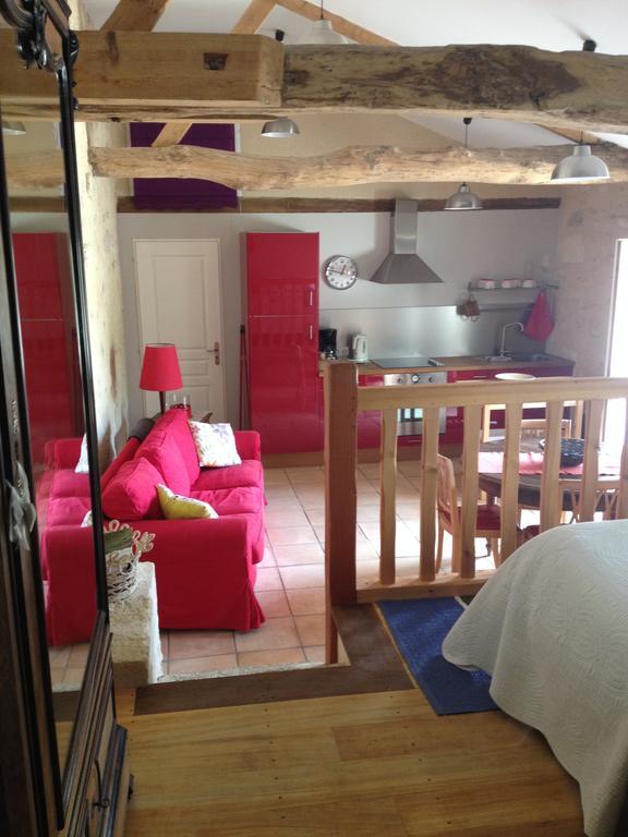 Chateau Nardou Otel Saint-Sulpice-et-Cameyrac Oda fotoğraf