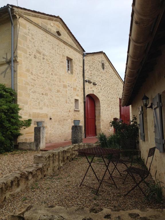 Chateau Nardou Otel Saint-Sulpice-et-Cameyrac Oda fotoğraf
