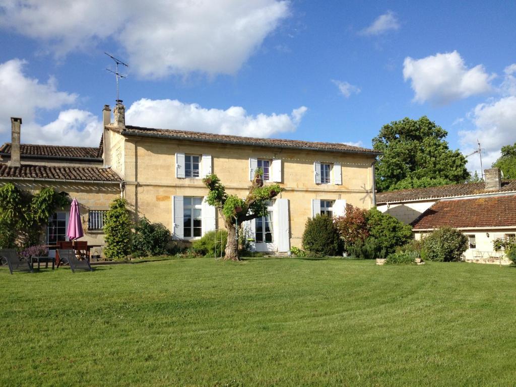Chateau Nardou Otel Saint-Sulpice-et-Cameyrac Oda fotoğraf