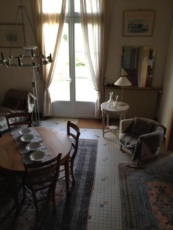Chateau Nardou Otel Saint-Sulpice-et-Cameyrac Dış mekan fotoğraf